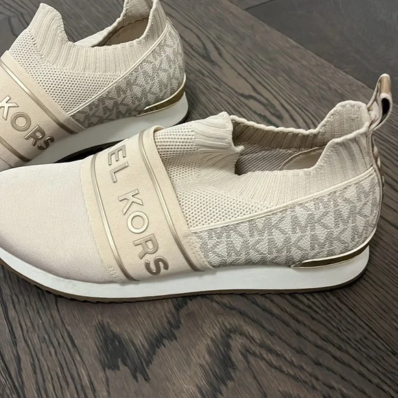 Michael Kors Cream Knit Slip-On Sneakers - Picture 3 of 6